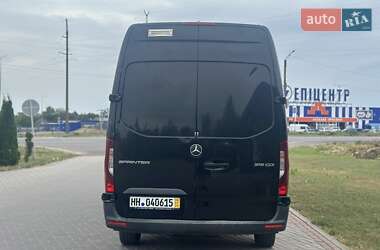Грузовой фургон Mercedes-Benz Sprinter 2020 в 