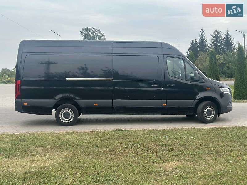 Грузовой фургон Mercedes-Benz Sprinter 2020 в Нововолынске