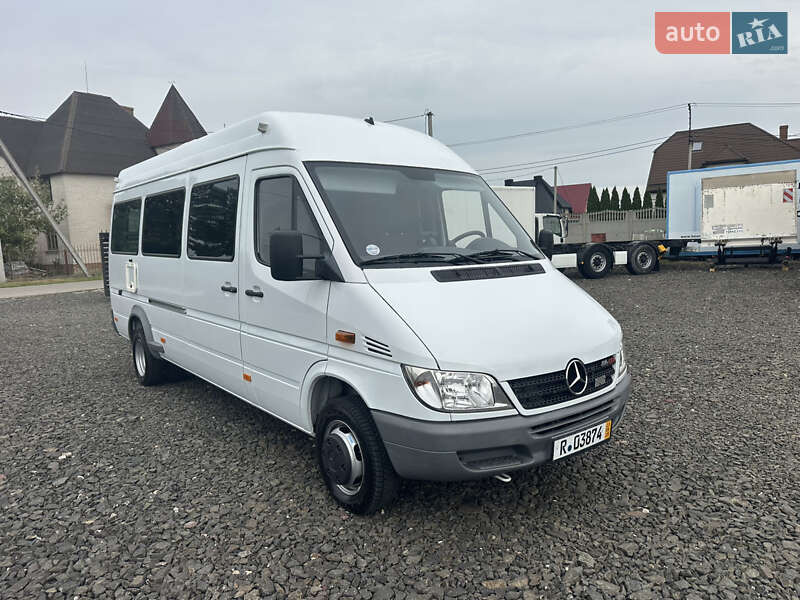 Mercedes-Benz Sprinter 2006