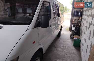 Грузопассажирский фургон Mercedes-Benz Sprinter 2001 в 