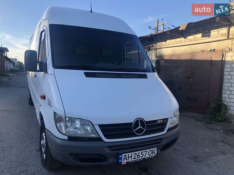 Грузовой фургон Mercedes-Benz Sprinter 2005 в Киеве