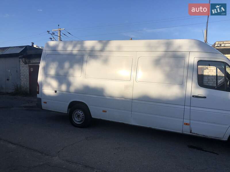 Грузовой фургон Mercedes-Benz Sprinter 2005 в Киеве