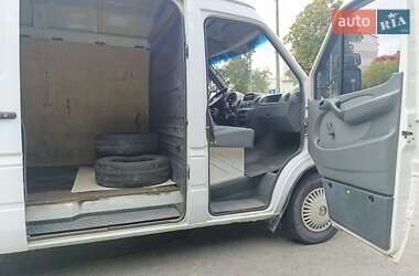 Вантажний фургон Mercedes-Benz Sprinter 2005 в 