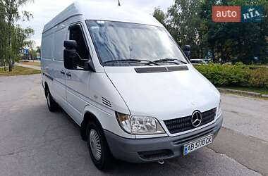 Вантажний фургон Mercedes-Benz Sprinter 2005 в 