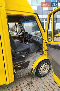 Грузовой фургон Mercedes-Benz Sprinter 1995 в 