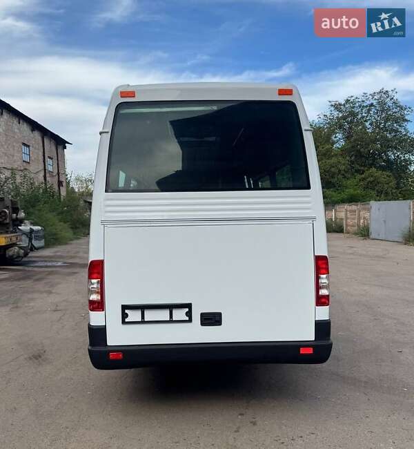 Городской автобус Mercedes-Benz Sprinter 1998 в Кривом Роге