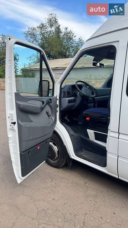 Городской автобус Mercedes-Benz Sprinter 1998 в Кривом Роге