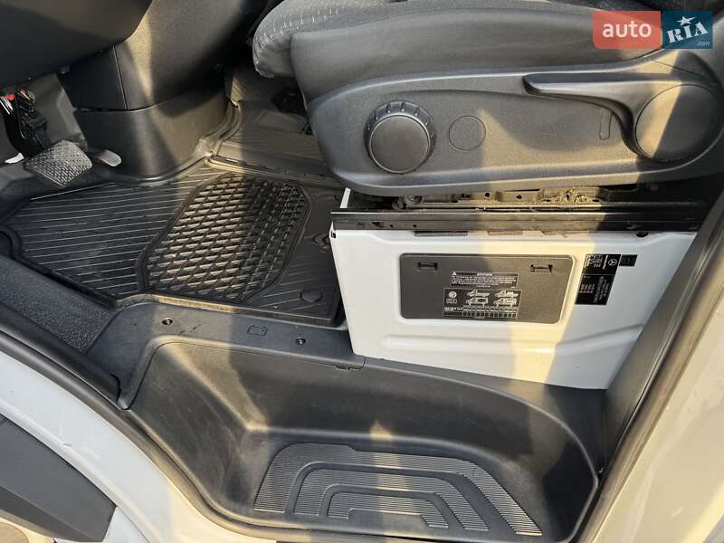 Вантажний фургон Mercedes-Benz Sprinter 2018 в Хусті