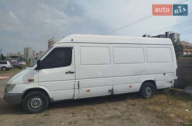 Грузовой фургон Mercedes-Benz Sprinter 2003 в 
