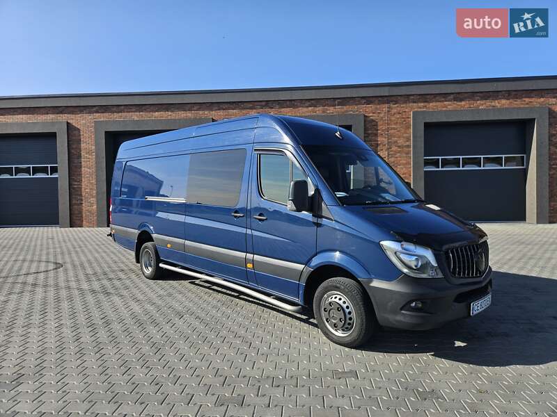 Грузопассажирский фургон Mercedes-Benz Sprinter 2017 в 