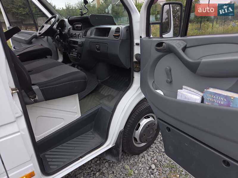 Грузовой фургон Mercedes-Benz Sprinter 2005 в Хмельницком