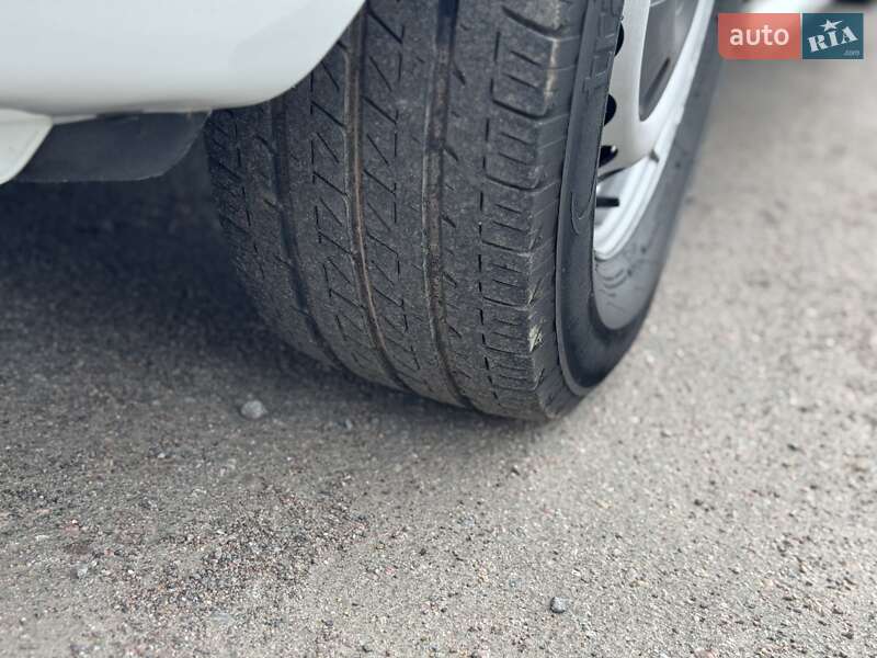 Грузовой фургон Mercedes-Benz Sprinter 2017 в Дубно фото 21 Грузовой фургон Mercedes-Benz Sprinter 2017 в Дубно