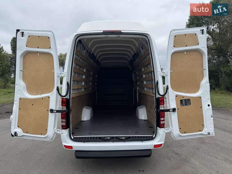 Грузовой фургон Mercedes-Benz Sprinter 2017 в Дубно фото 53 Грузовой фургон Mercedes-Benz Sprinter 2017 в Дубно