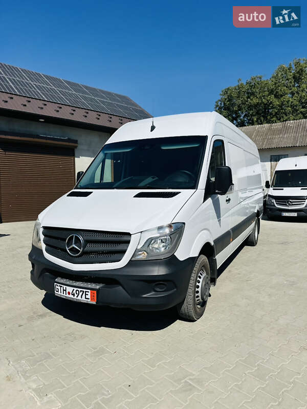Грузовой фургон Mercedes-Benz Sprinter 2017 в Черновцах