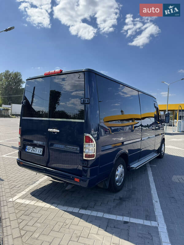 Мікроавтобус Mercedes-Benz Sprinter 2000 в Дніпрі