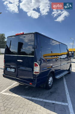 Микроавтобус Mercedes-Benz Sprinter 2000 в 