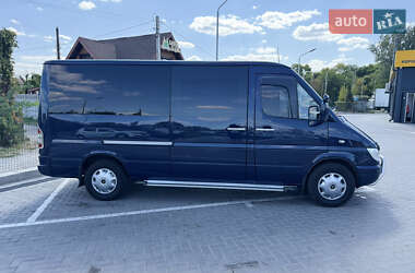 Микроавтобус Mercedes-Benz Sprinter 2000 в 