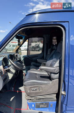 Микроавтобус Mercedes-Benz Sprinter 2000 в 