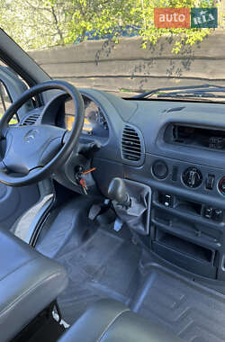 Другие грузовики Mercedes-Benz Sprinter 2001 в 