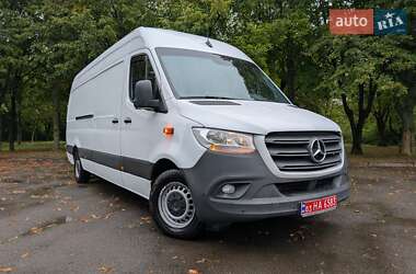 Грузовой фургон Mercedes-Benz Sprinter 2020 в 