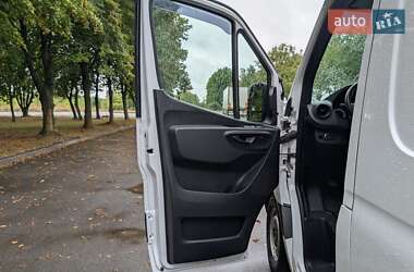 Грузовой фургон Mercedes-Benz Sprinter 2020 в 