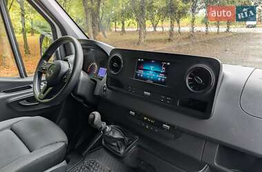 Грузовой фургон Mercedes-Benz Sprinter 2020 в 