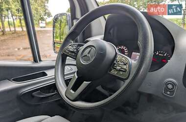 Грузовой фургон Mercedes-Benz Sprinter 2020 в 