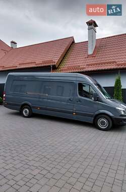 Вантажний фургон Mercedes-Benz Sprinter 2017 в Долині