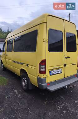 Мікроавтобус Mercedes-Benz Sprinter 2004 в  фото 3 Мікроавтобус Mercedes-Benz Sprinter 2004 в