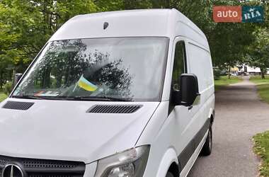 Вантажний фургон Mercedes-Benz Sprinter 2015 в Хмельницькому