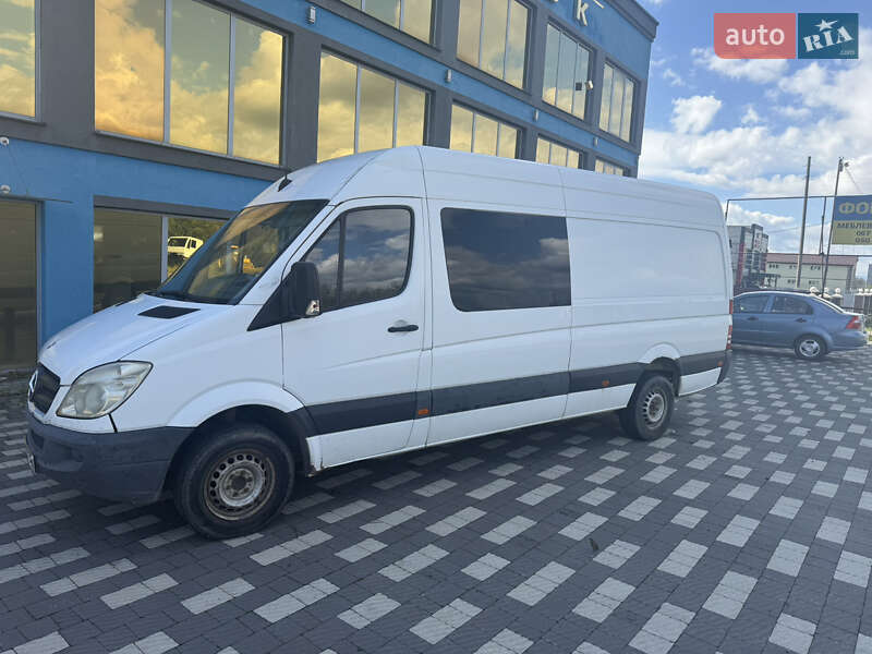 Грузовой фургон Mercedes-Benz Sprinter 2007 в Тячеве