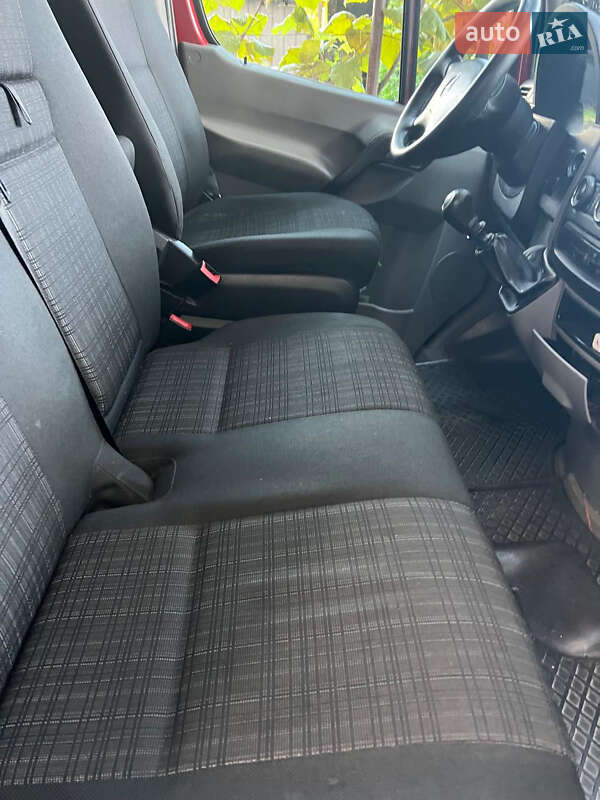 Грузовой фургон Mercedes-Benz Sprinter 2016 в Ужгороде
