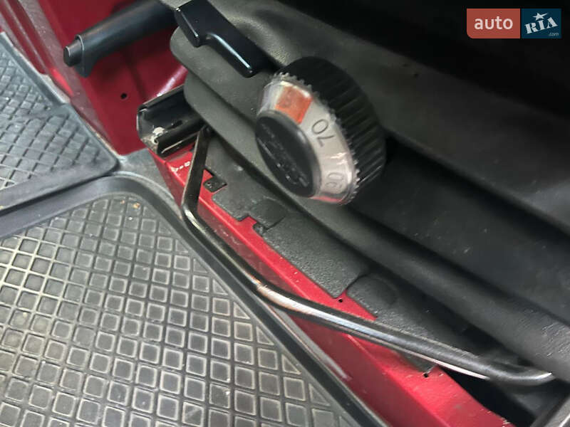 Грузовой фургон Mercedes-Benz Sprinter 2016 в Ужгороде