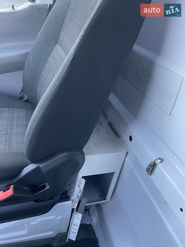 Вантажний фургон Mercedes-Benz Sprinter 2015 в Вінниці