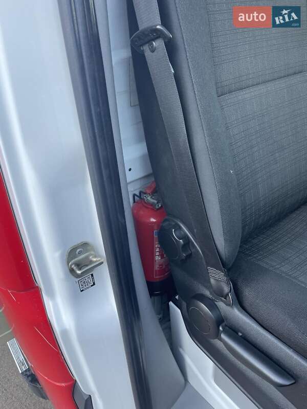 Вантажний фургон Mercedes-Benz Sprinter 2015 в Вінниці