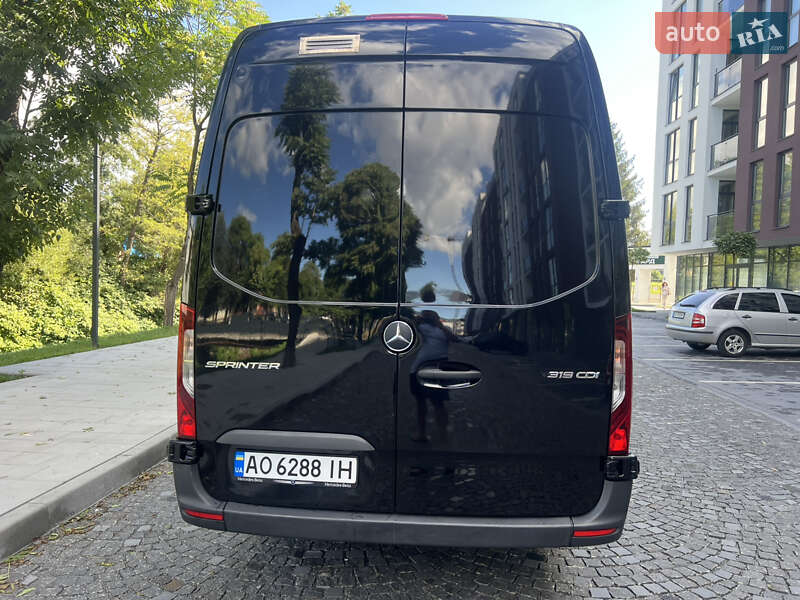 Микроавтобус Mercedes-Benz Sprinter 2021 в Сваляве