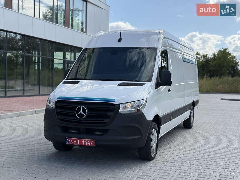 Вантажний фургон Mercedes-Benz Sprinter 2022 в Рівному