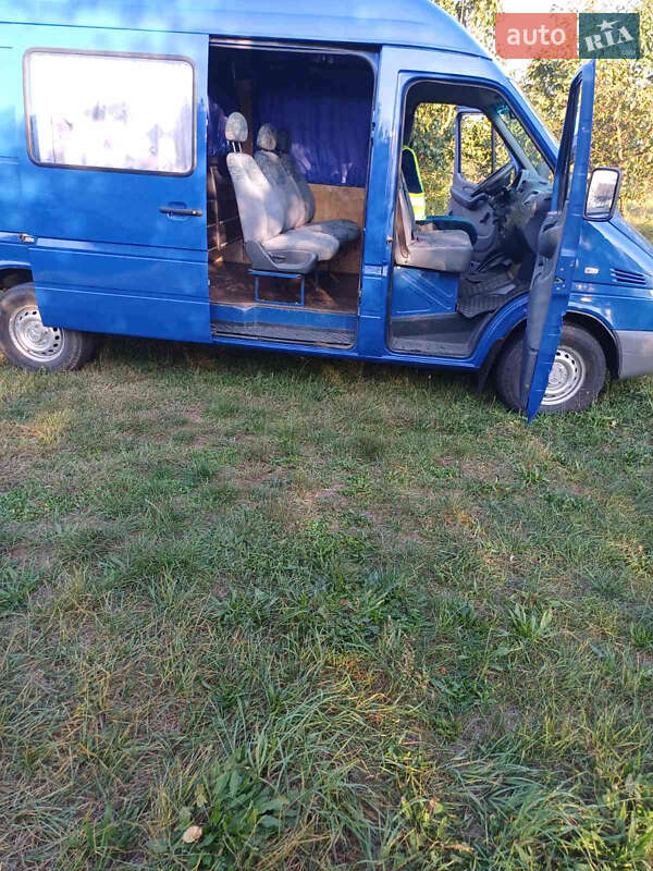 Mercedes-Benz Sprinter 2006