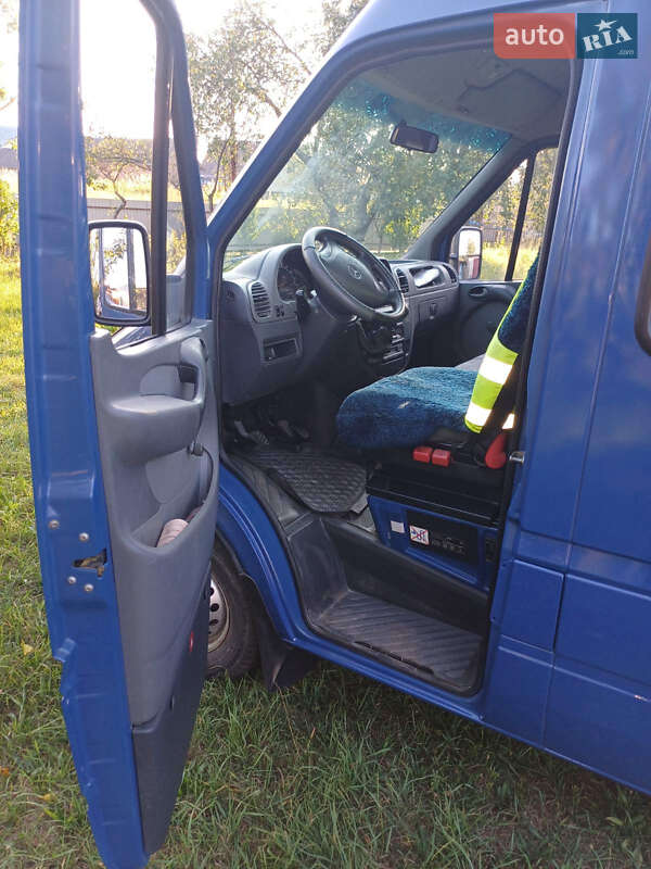 Грузопассажирский фургон Mercedes-Benz Sprinter 2006 в Добротворе