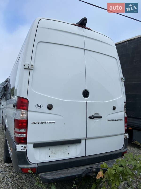 Мікроавтобус Mercedes-Benz Sprinter 2014 в Чернівцях
