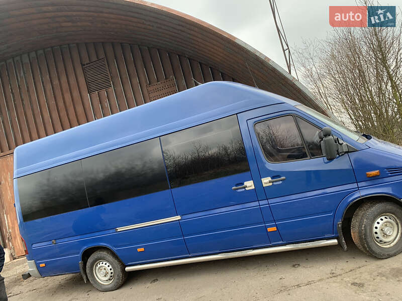 Микроавтобус Mercedes-Benz Sprinter 2006 в Нововолынске