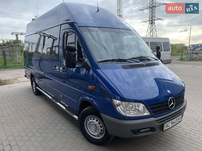 Mercedes-Benz Sprinter 2006