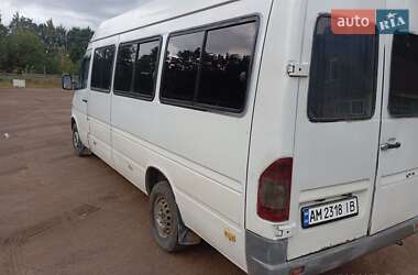 Приміський автобус Mercedes-Benz Sprinter 2002 в Коростені