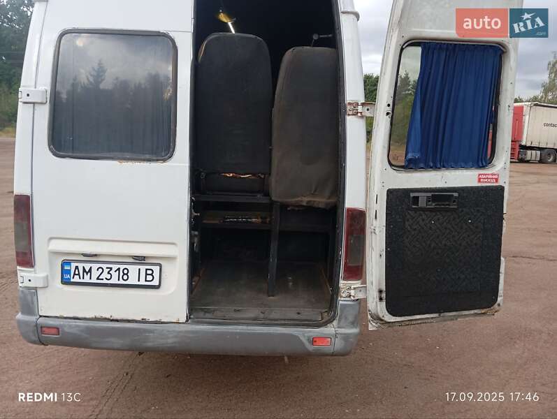 Приміський автобус Mercedes-Benz Sprinter 2002 в Коростені