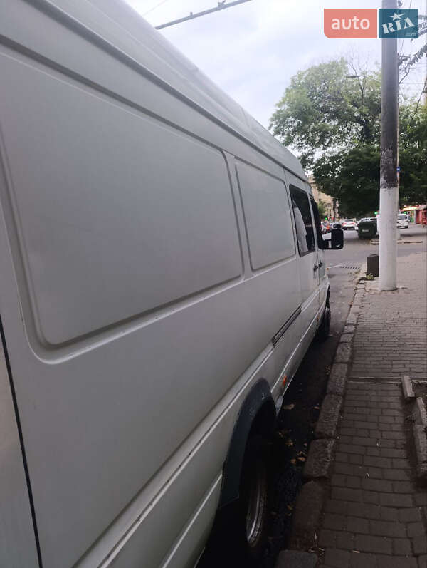 Грузовой фургон Mercedes-Benz Sprinter 2000 в Одессе