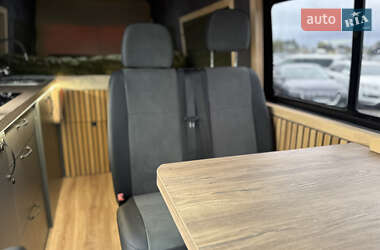 Дом на колесах Mercedes-Benz Sprinter 2006 в 
