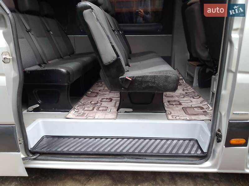 Мікроавтобус Mercedes-Benz Sprinter 2011 в Хотині