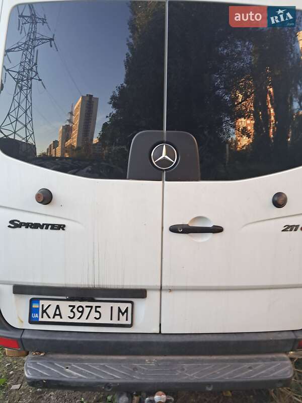 Грузопассажирский фургон Mercedes-Benz Sprinter 2006 в Киеве