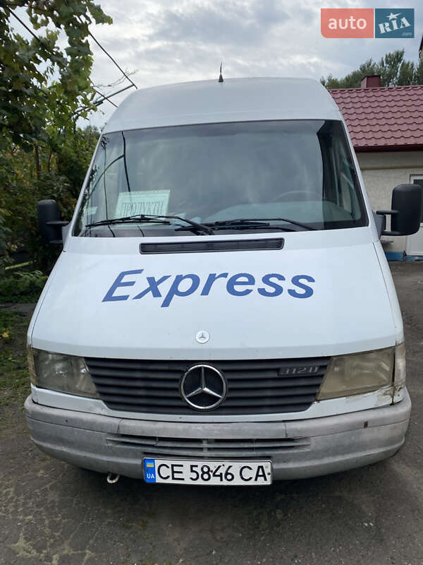 Mercedes-Benz Sprinter 2000