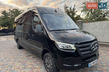Грузовой фургон Mercedes-Benz Sprinter 2022 в 